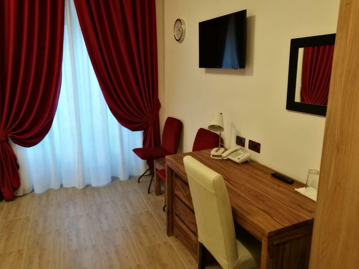 Al Trenino Accomodation Hotel Roma Ngoại thất bức ảnh